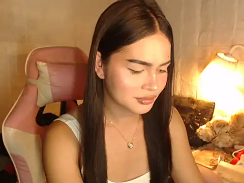 Ashely Lewis online show from 11/26/25, 01:23