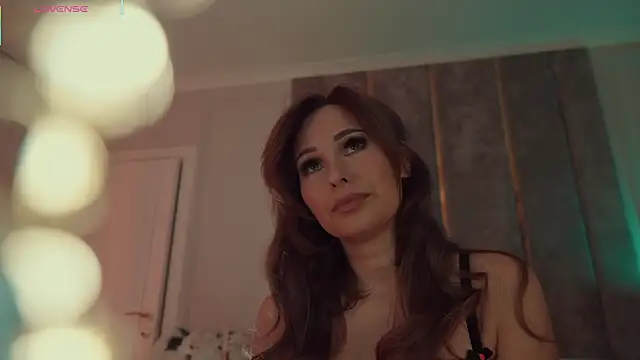 MilaDYstarlight online show from 10/03/25, 08:28