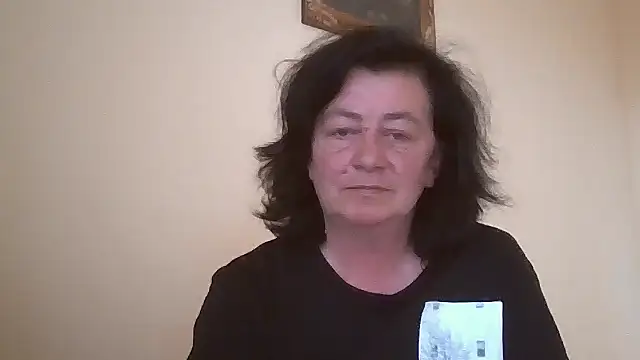 GypsiQueen2 online show from 05/18/26, 03:29