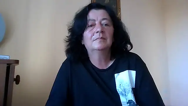 GypsiQueen2 online show from 06/12/26, 04:50
