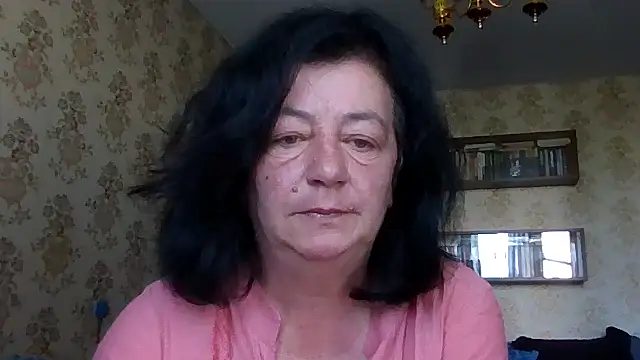 Snapshot of GypsiQueen2 chatting on 07/28/26, 07:59 GypsiQueen2 online show from 07/28/26, 07:59