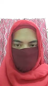 Snapshot of ElisyaHijabDoll chatting on 10/11/25, 05:22 ElisyaHijabDoll online show from 10/11/25, 05:22