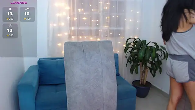 Snapshot of imSophia chatting on 01/15/26, 01:37 imSophia online show from 01/15/26, 01:37