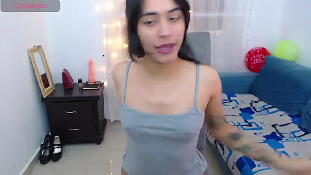 Snapshot of imSophia chatting on 03/13/26, 08:04 imSophia online show from 03/13/26, 08:04