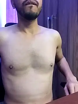 Snapshot of sam_nss chatting on 02/26/25, 08:59 sam nss online show from 02/26/25, 08:59