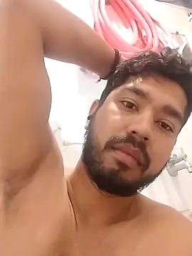 Snapshot of sam_nss chatting on 12/19/25, 04:30 sam nss online show from 12/19/25, 04:30