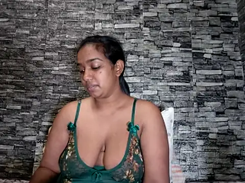 Xindias fantasyX online show from 04/30/26, 06:25