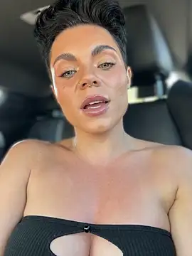 LukeLouHarvey online show from 12/02/25, 03:45