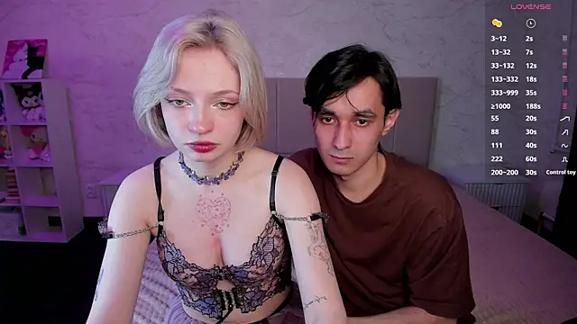 PostBabyyy online show from 04/15/26, 04:36