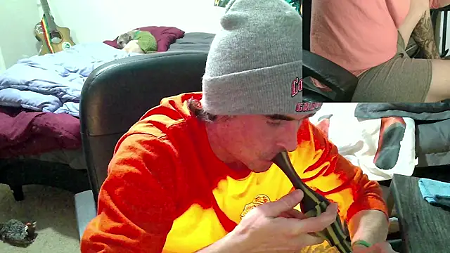 Snapshot of XxBobbyDigitalxX chatting on 02/12/25, 10:48 XxBobbyDigitalxX online show from 02/12/25, 10:48