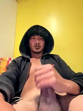 Snapshot of juniiorre chatting on 10/28/25, 09:06 juniiorre online show from 10/28/25, 09:06