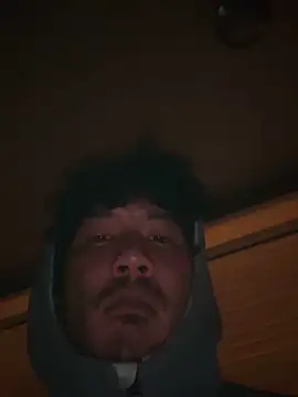 Snapshot of juniiorre chatting on 10/30/25, 08:09 juniiorre online show from 10/30/25, 08:09