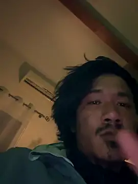 Snapshot of juniiorre chatting on 12/13/25, 09:20 juniiorre online show from 12/13/25, 09:20