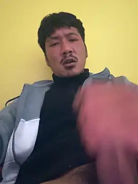 Snapshot of juniiorre chatting on 02/20/26, 03:45 juniiorre online show from 02/20/26, 03:45