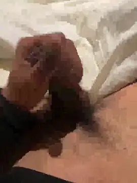 Snapshot of juniiorre chatting on 03/09/26, 12:20 juniiorre online show from 03/09/26, 12:20