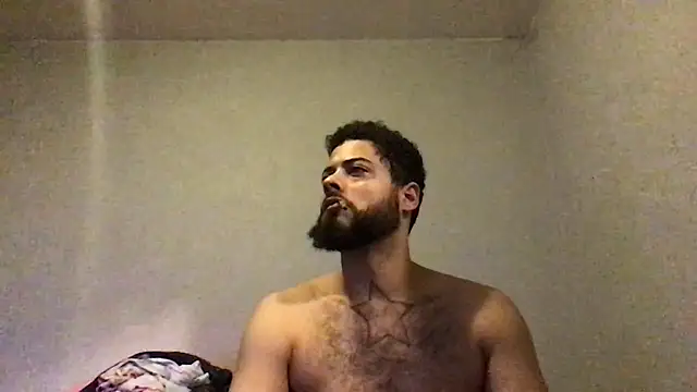 Snapshot of mondo29 chatting on 02/18/25, 03:10 mondo29 online show from 02/18/25, 03:10