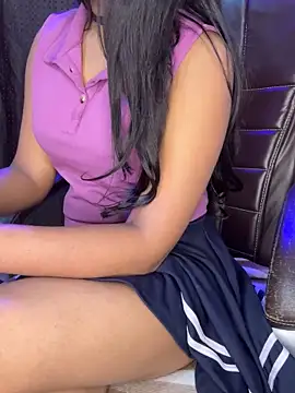 SCHOOL Girl 0 online show from 12/11/24, 05:26