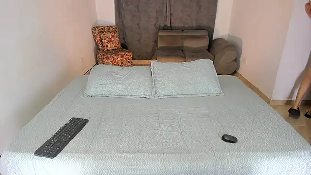 Snapshot of Fairycandyx chatting on 03/11/25, 06:00 Fairycandyx online show from 03/11/25, 06:00