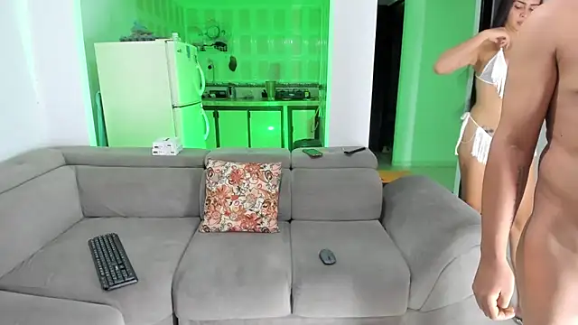 Snapshot of Fairycandyx chatting on 11/30/25, 08:13 Fairycandyx online show from 11/30/25, 08:13