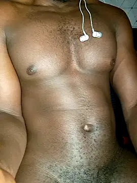 Texanguy01 online show from 10/22/25, 01:06