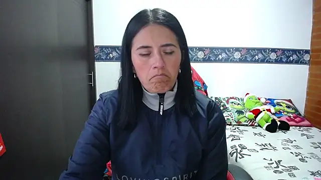 sharoon cheerry online show from 11/28/25, 04:26