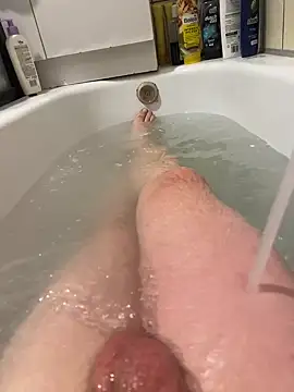 Snapshot of David19932908 chatting on 10/08/25, 03:53 David19932908 online show from 10/08/25, 03:53