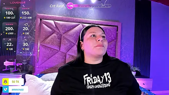 Snapshot of Amanda-Cruz chatting on 03/22/25, 10:48 Amanda-Cruz online show from 03/22/25, 10:48