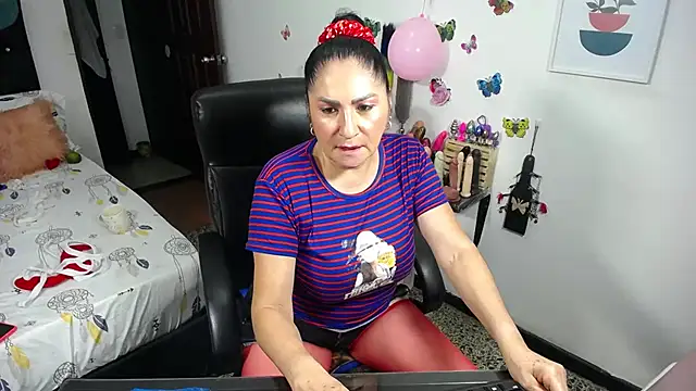 mature bigboobs10 online show from 02/16/25, 10:54