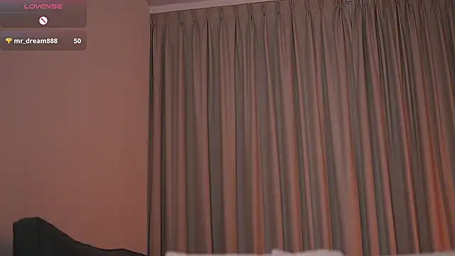 Snapshot of Alison_Miller9 chatting on 02/07/26, 12:14 Alison Miller9 online show from 02/07/26, 12:14