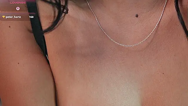 Snapshot of Alison_Miller9 chatting on 02/10/26, 12:26 Alison Miller9 online show from 02/10/26, 12:26