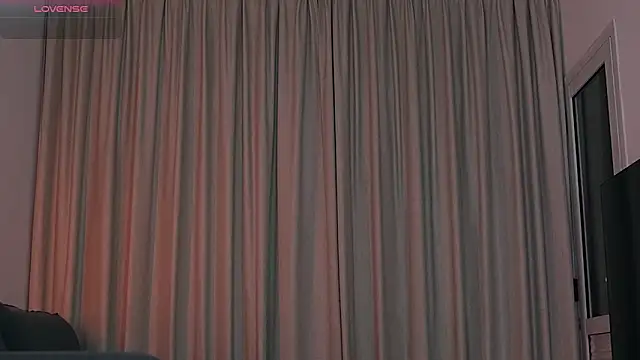 Snapshot of Alison_Miller9 chatting on 03/09/26, 01:20 Alison Miller9 online show from 03/09/26, 01:20