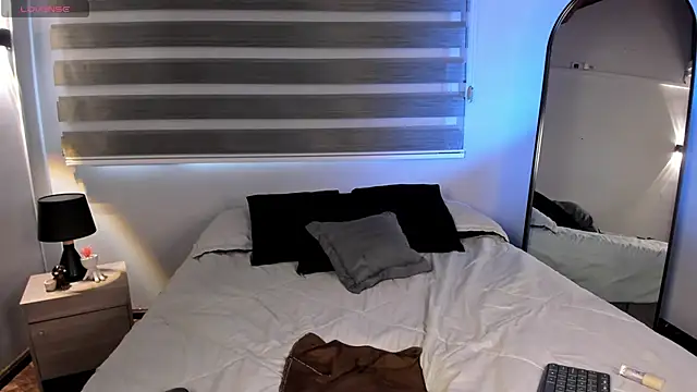 MERIDA TAYLOR online show from 02/07/26, 02:10