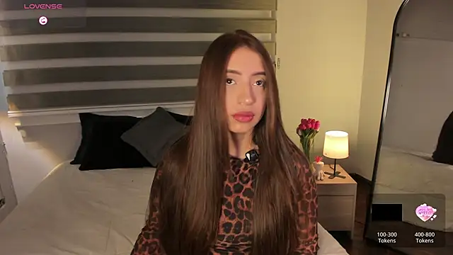 MERIDA TAYLOR online show from 05/13/26, 01:30
