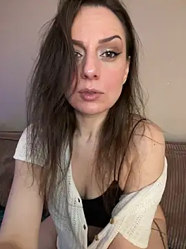 Snapshot of hades4ness chatting on 02/19/25, 08:55 hades4ness online show from 02/19/25, 08:55