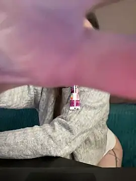 Snapshot of hades4ness chatting on 03/03/25, 12:27 hades4ness online show from 03/03/25, 12:27