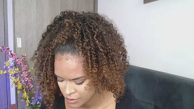 Amelia bss online show from 10/26/25, 12:55