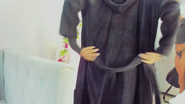 Amelia bss online show from 11/30/25, 01:59