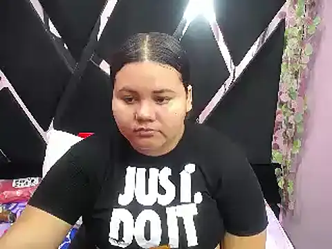 ValenTitis online show from 02/01/25, 02:05