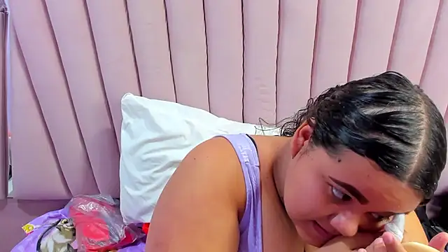 ValenTitis online show from 02/18/25, 08:03