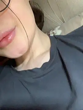 MiaBlossom online show from 01/29/25, 09:07