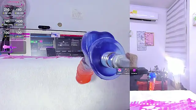 Soraya Davis online show from 11/11/25, 09:09