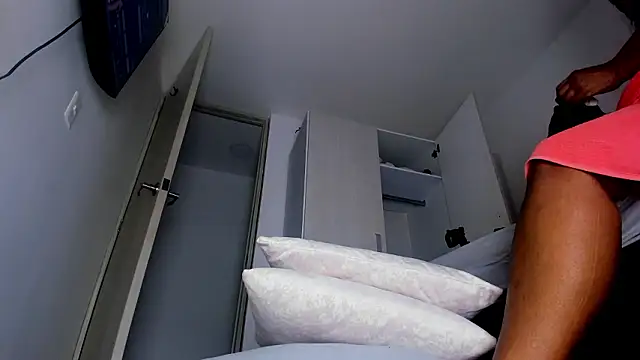 Snapshot of Skarleth69 chatting on 03/11/26, 11:16 Skarleth69 online show from 03/11/26, 11:16