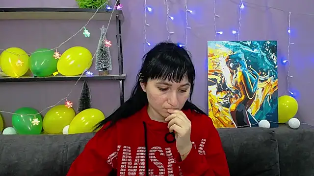 NinaFlawlees online show from 01/17/25, 05:11