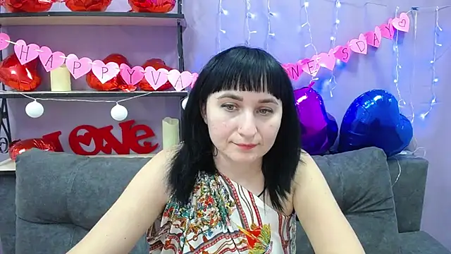 NinaFlawlees online show from 02/15/25, 10:21