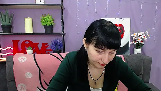 NinaFlawlees online show from 03/13/25, 07:06