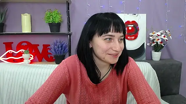 NinaFlawlees online show from 03/20/25, 01:57