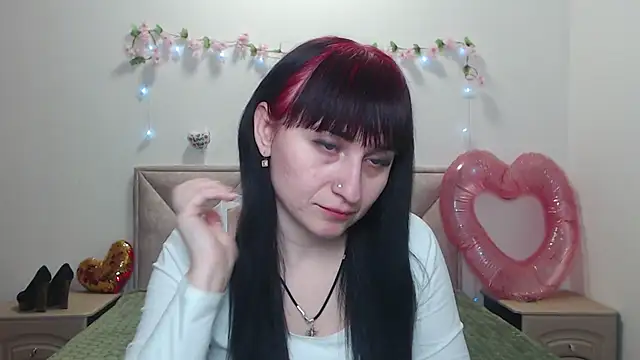 Snapshot of NinaFlawlees chatting on 03/05/26, 12:56 NinaFlawlees online show from 03/05/26, 12:56