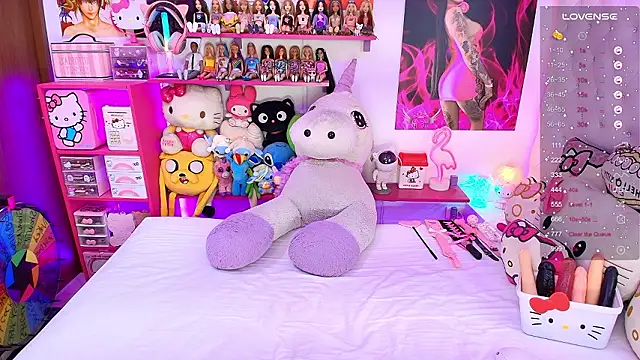 Snapshot of tattooBabyxxx chatting on 03/23/26, 08:02 tattooBabyxxx online show from 03/23/26, 08:02