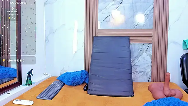 HannyMansonh online show from 11/29/25, 03:37