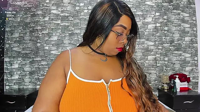 Snapshot of HannyMansonh chatting on 01/13/26, 03:23 HannyMansonh online show from 01/13/26, 03:23